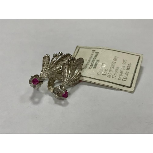 Серебряные серьги ХЮЗ "Розовые капли", вставка - корунд, 5.5 г + подарочная коробочка (Ср1557)
